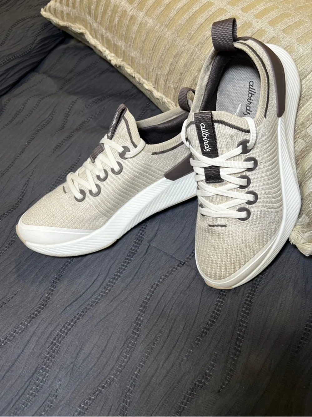 allbirds Tree Glider Women's Beige Knit Lace-Up Walking Sneakers with Brown Heel - Picture 2 of 10